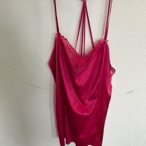 Cacique Women’s Hot Pink Nighty

Size 18/20